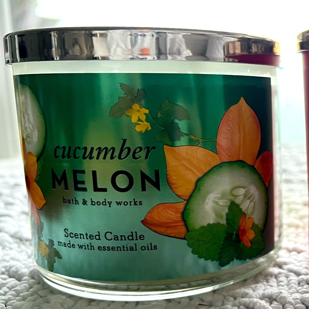 Bath & Body Works Cucumber Melon Large 3-Wick Candle Scented Fragrance Decor